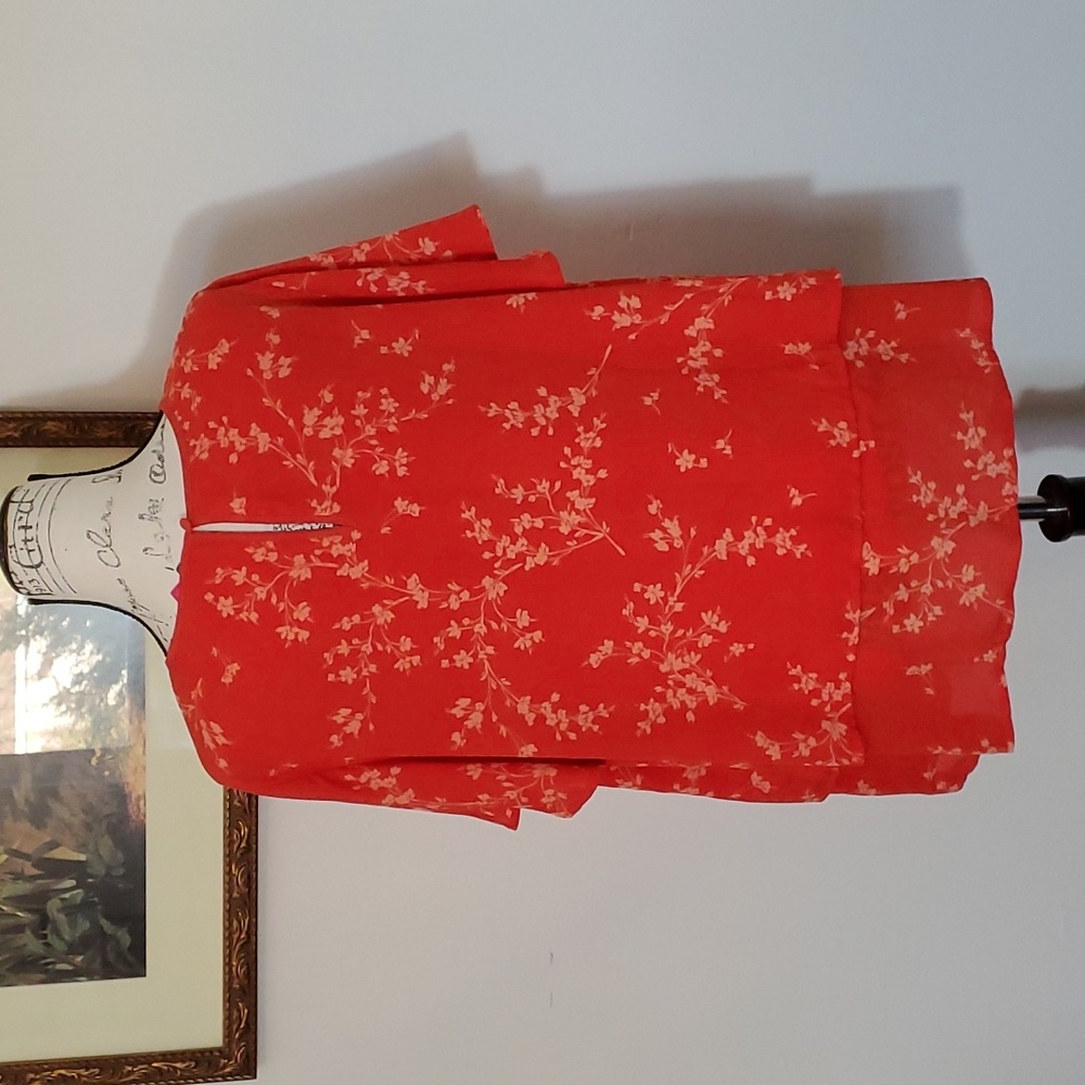 Vince Camuto orange floral blouse - Picture 5 of 8